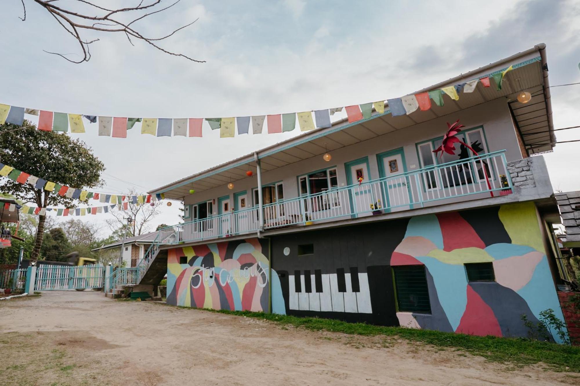 The Hood Hotel Bir  Exterior photo